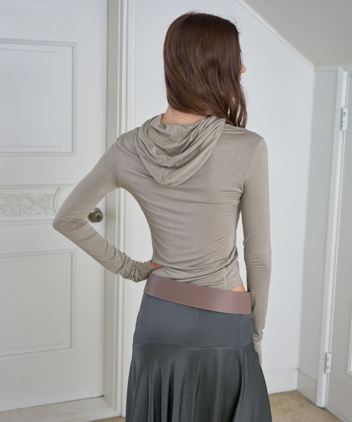 시메트릭 퍼센트(SYMMETRICPERCENT) Comfort Slim Hoody / Beige