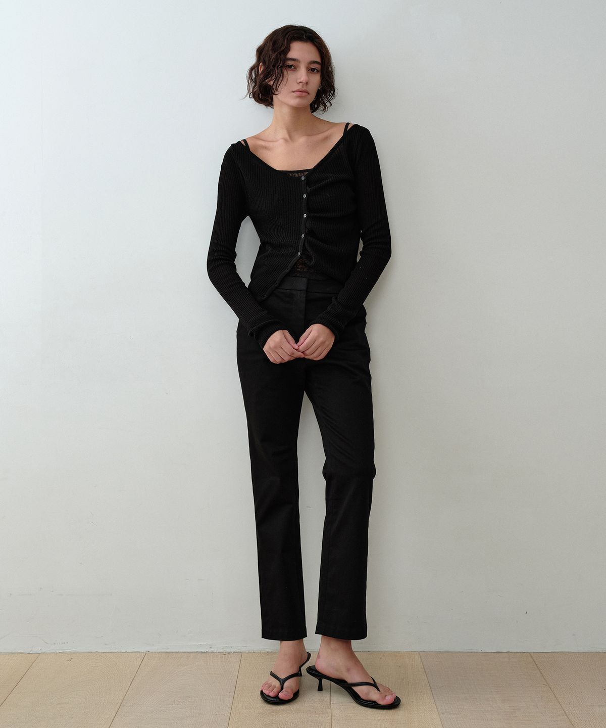 시메트릭 퍼센트(SYMMETRICPERCENT) Boat Neck Cardigan / Black