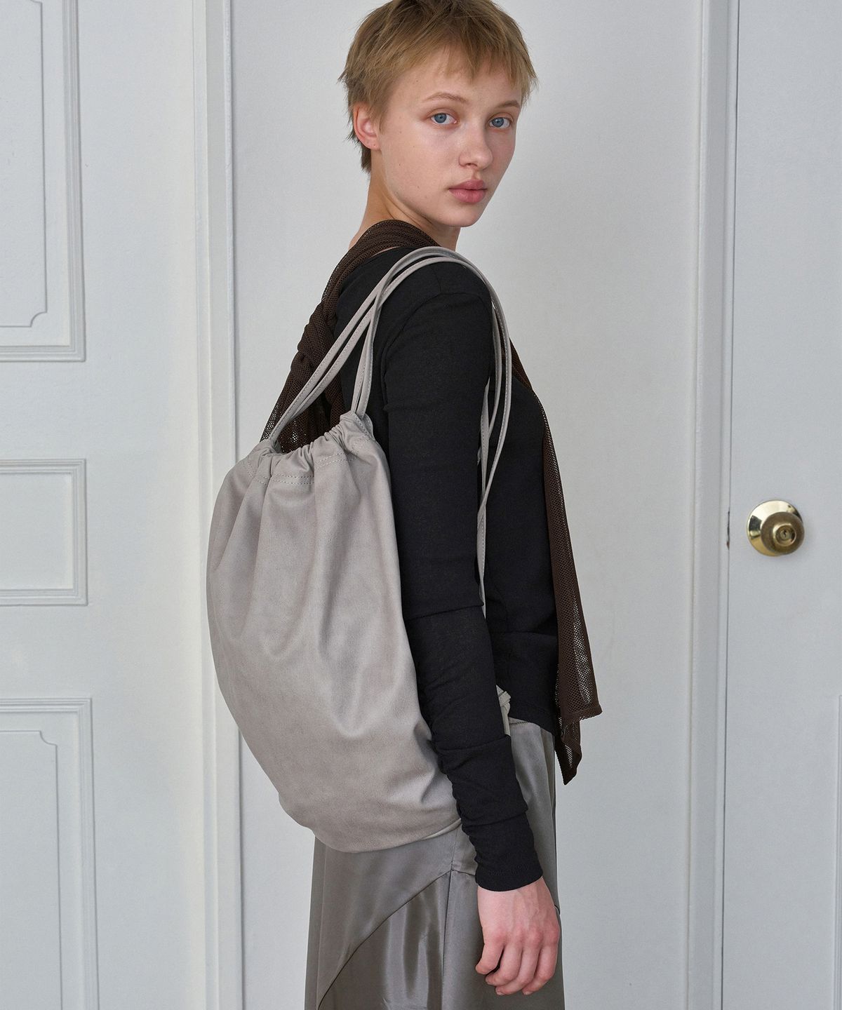 시메트릭 퍼센트(SYMMETRICPERCENT) Faux-leather String Bag / Grey