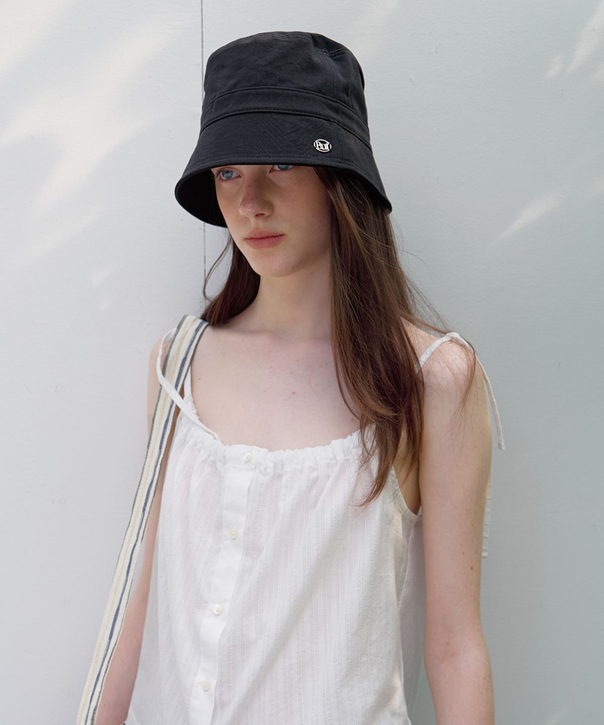 벗튼(BUT'TON) Button Bucket Hat (3 colors)