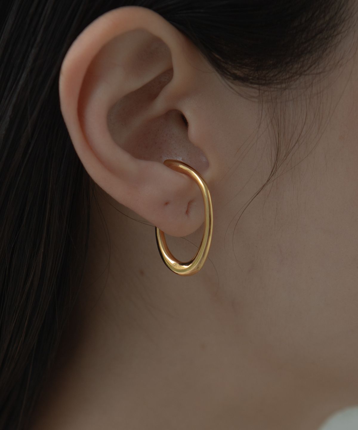 노비스도쿄(NOVICE TOKYO) 행 이어 커프 Hang Ear Cuff / Gold