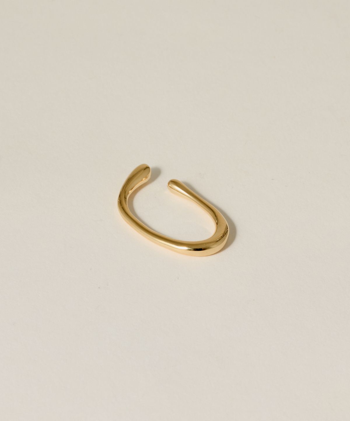 노비스도쿄(NOVICE TOKYO) 행 이어 커프 Hang Ear Cuff / Gold