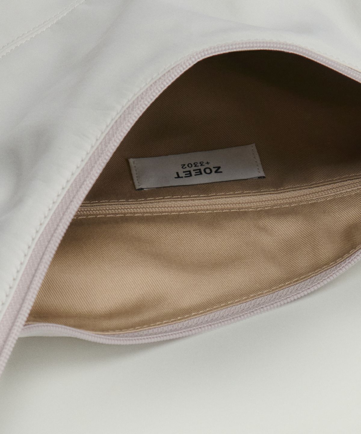 조에뜨(ZOEET) PEBBLE SHOULDER FABRIC BAG (SNOW)