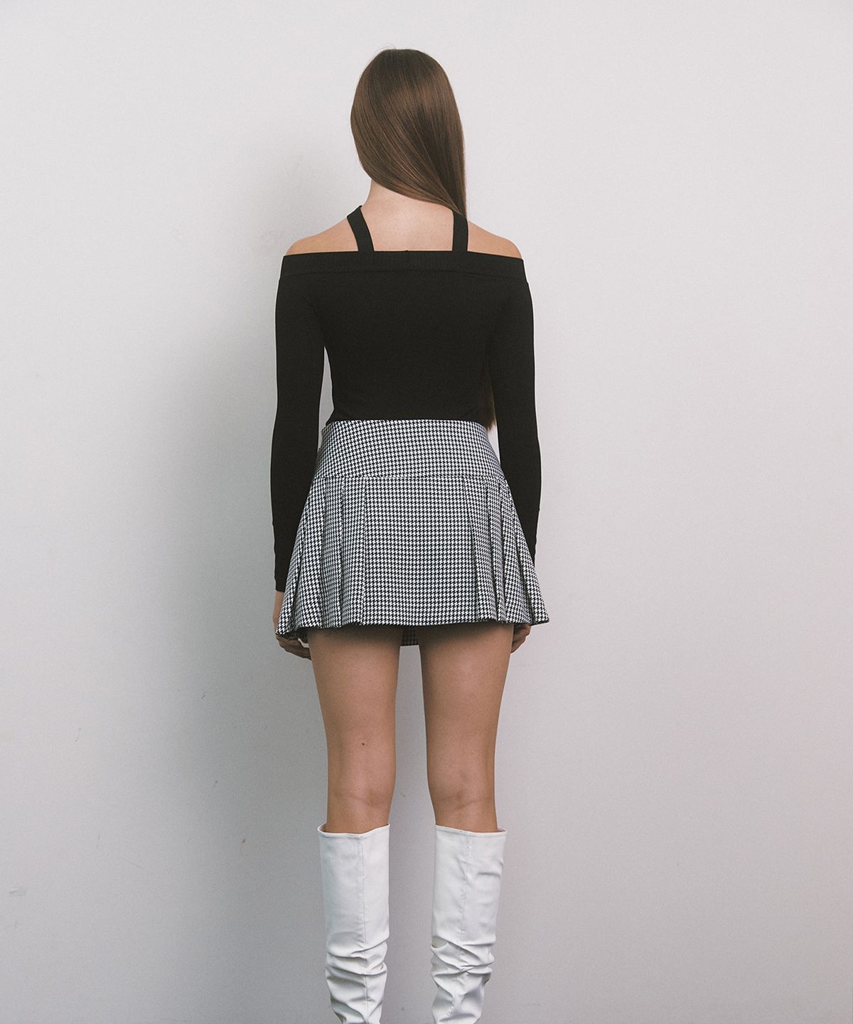 모일리(MOILLY) Off Shoulder Top - Black
