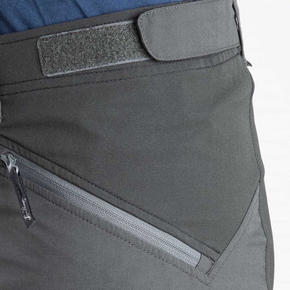 룬닥스(LUNDHAGS) 마케 2 숏 여성