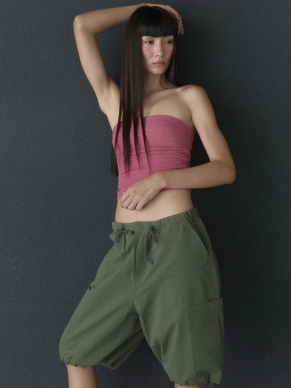 비수스(VISUS) Low Waist Cargo Shorts_Khaki