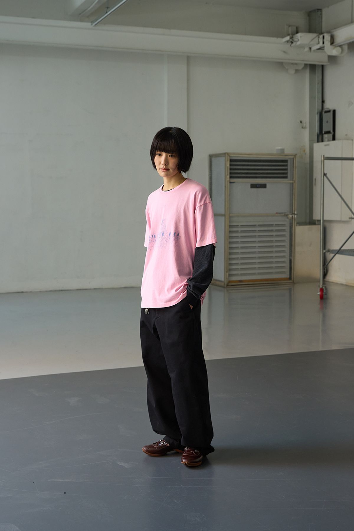 해칭룸(HATCHINGROOM) Curve Chino Pants Black