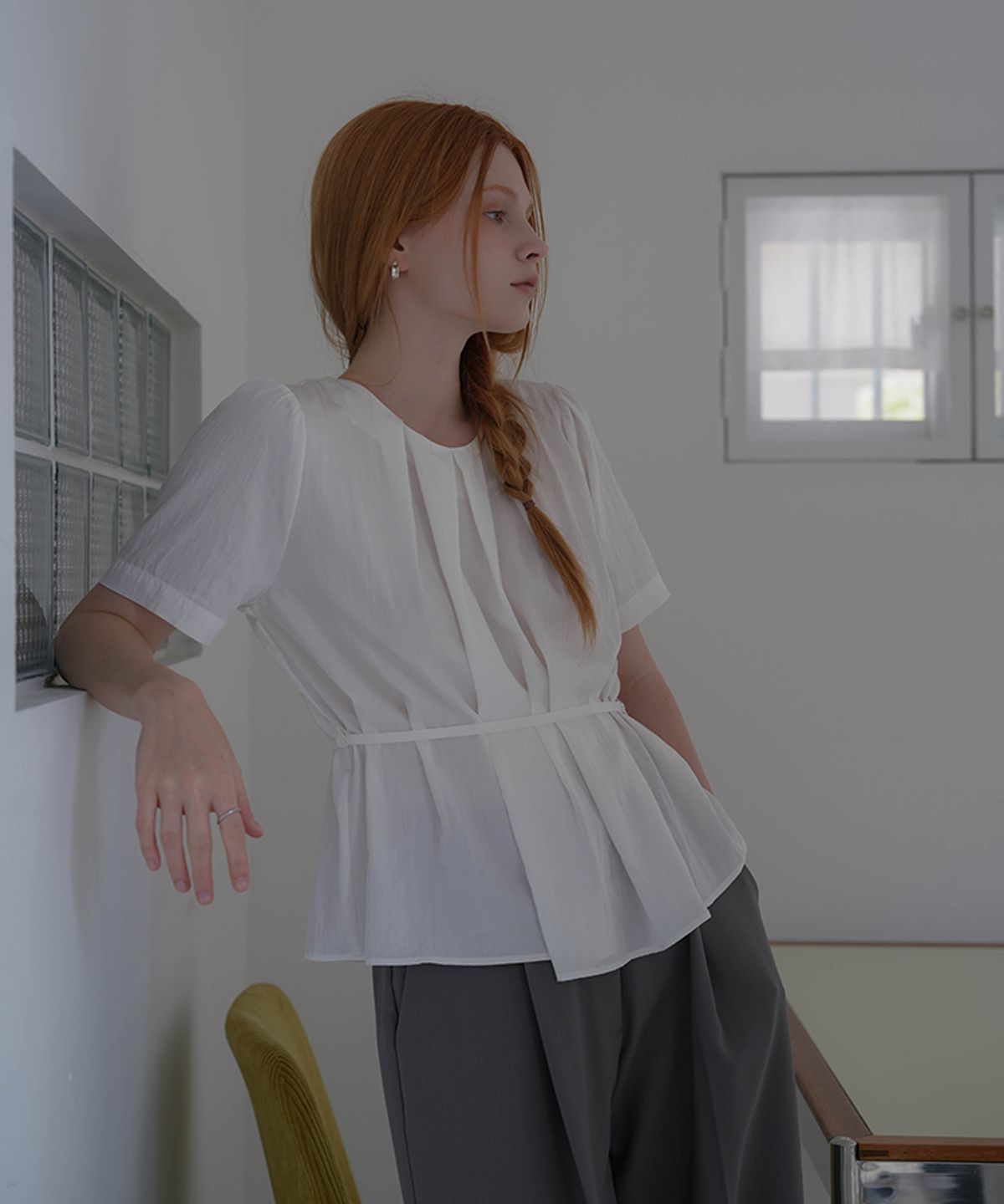 드헤베(DEHEVE) Jane Strap Blouse [Ivory]