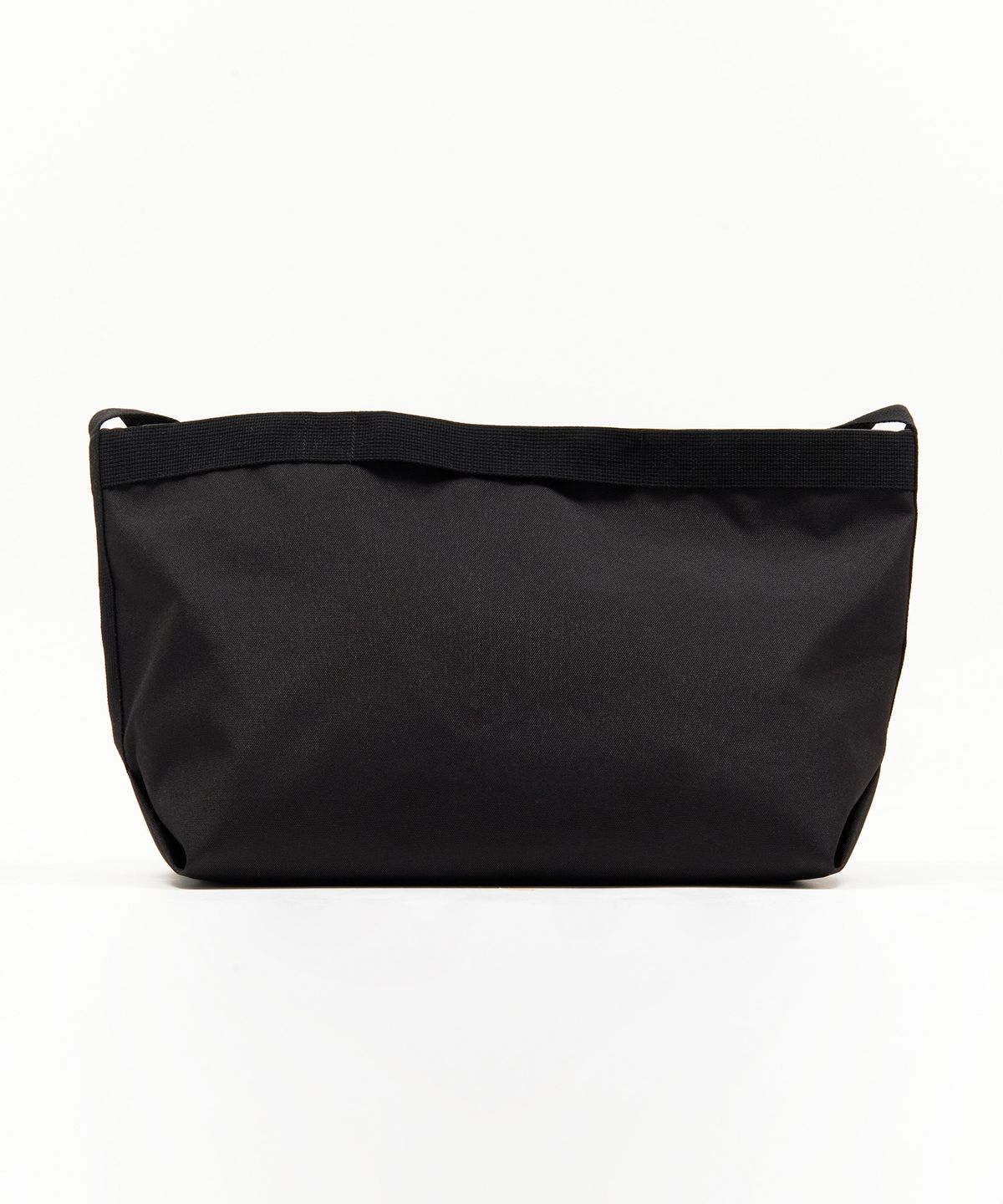 큐클리프(CUECLYP) [Hidden Worker] Basic Cross Bag (Black)