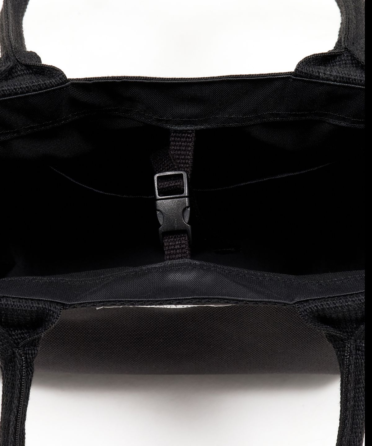 큐클리프(CUECLYP) [Hidden Worker] Basic Tote Bag (Black)