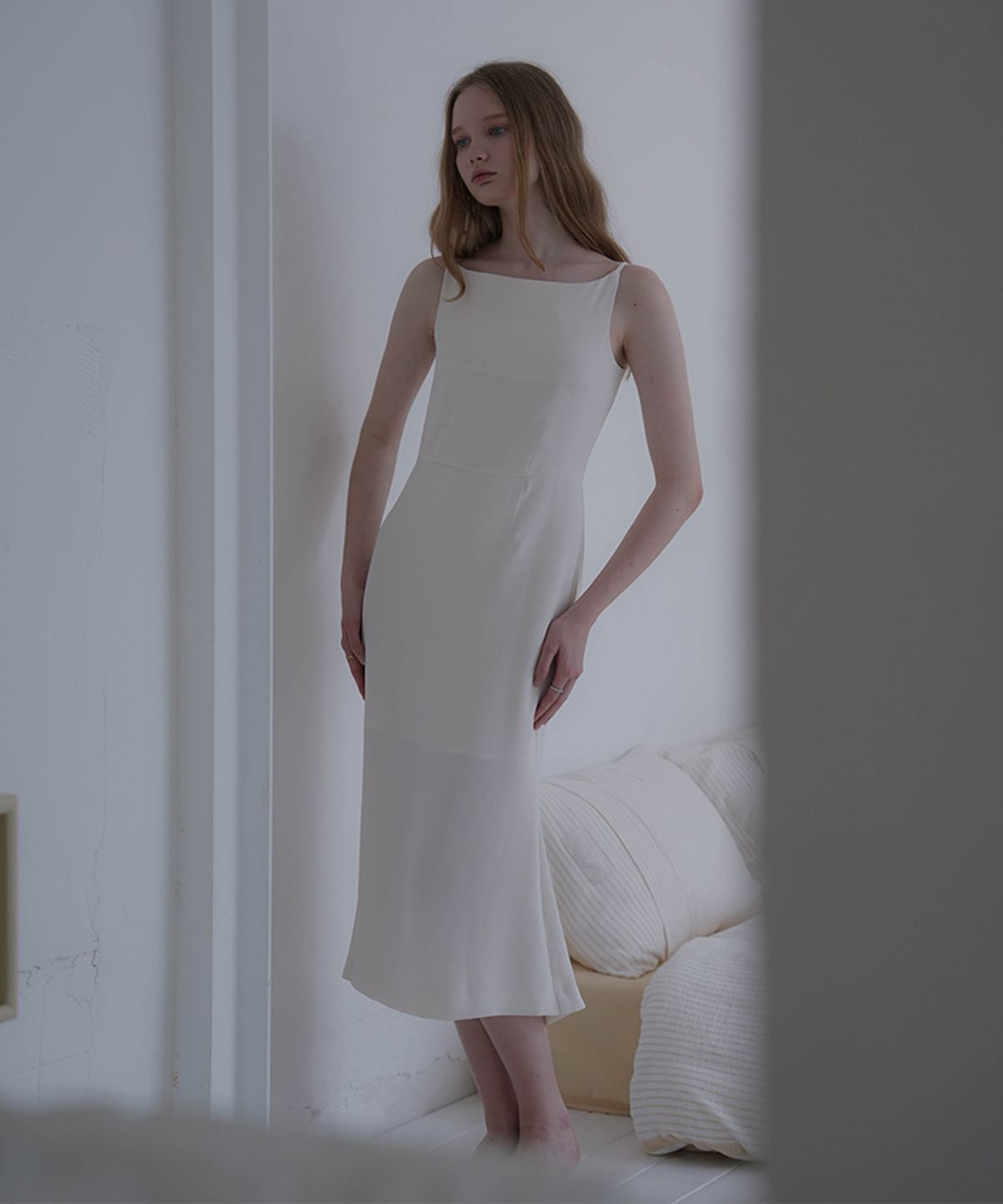 드헤베(DEHEVE) May Mermaid Silhouette Long Dress [Cream]