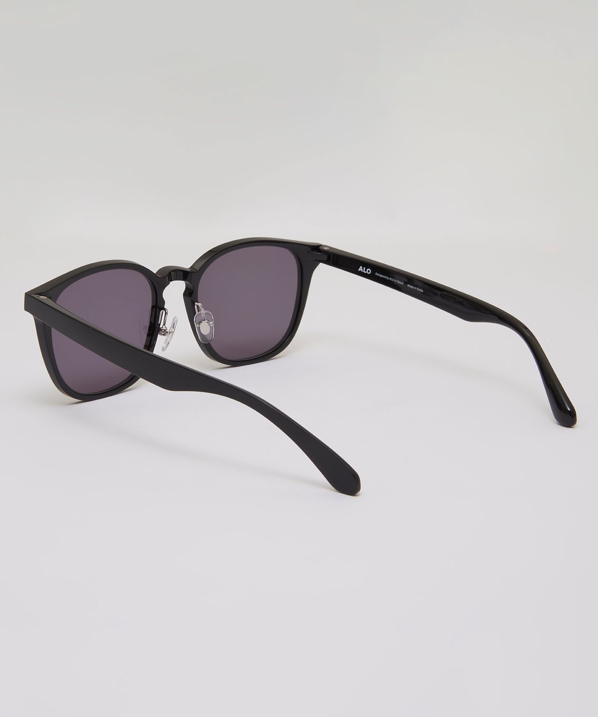 알로아이웨어(ALO EYEWEAR) [Essential] AL3502 0909G 에센셜 블랙 선글라스