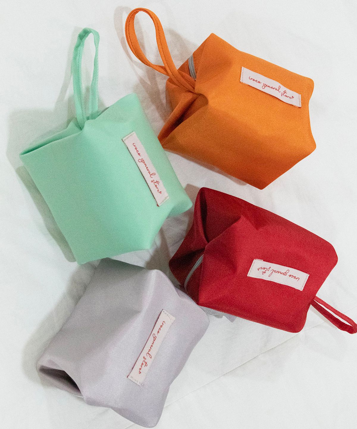 이로코(IROCO) 네모파우치 (4color,2size)
