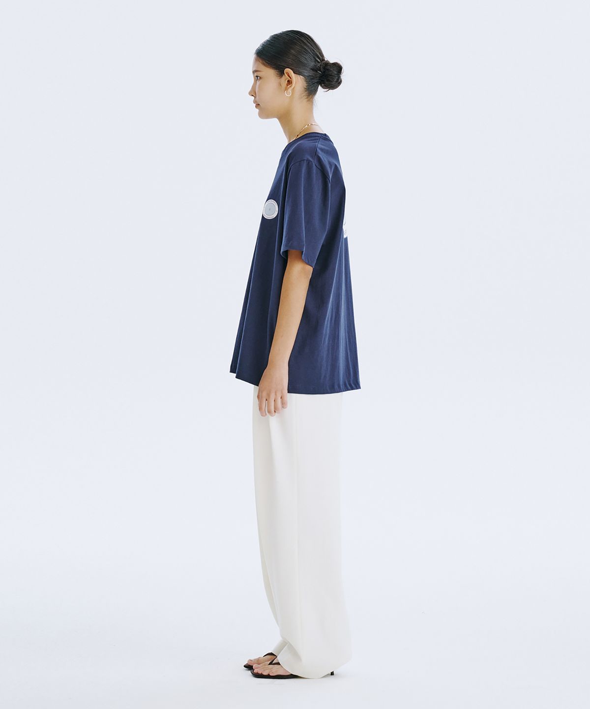 분더캄머(WNDERKAMMER) Round Graphic T_Navy