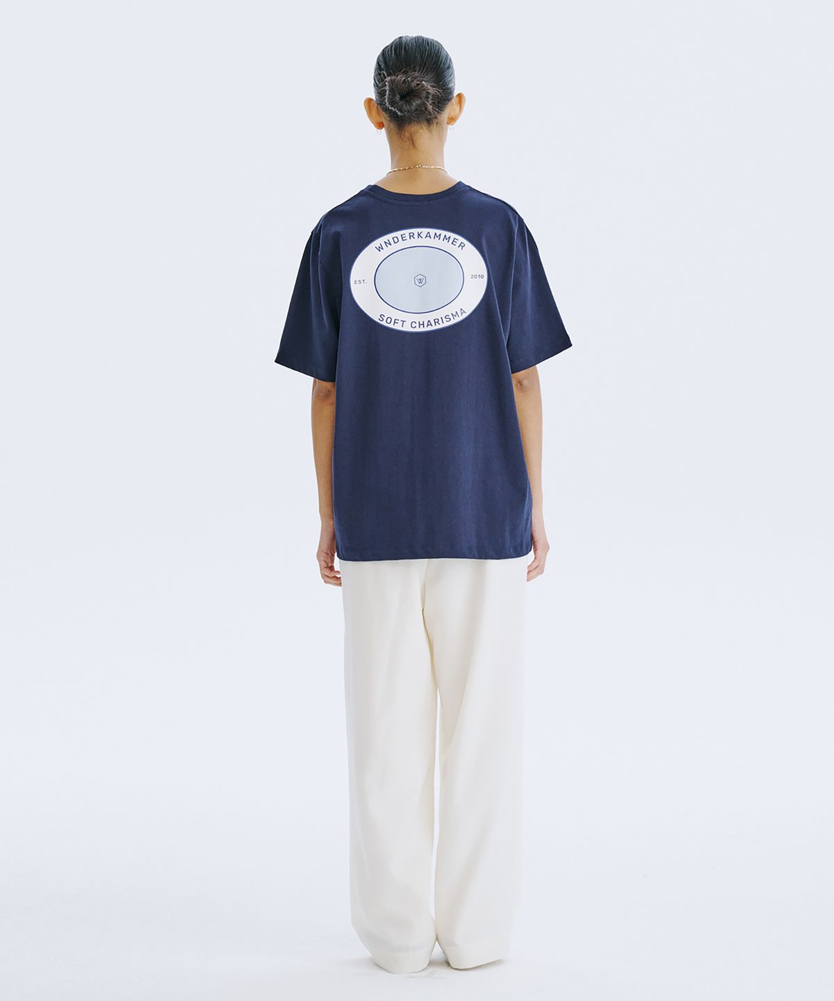 분더캄머(WNDERKAMMER) Round Graphic T_Navy