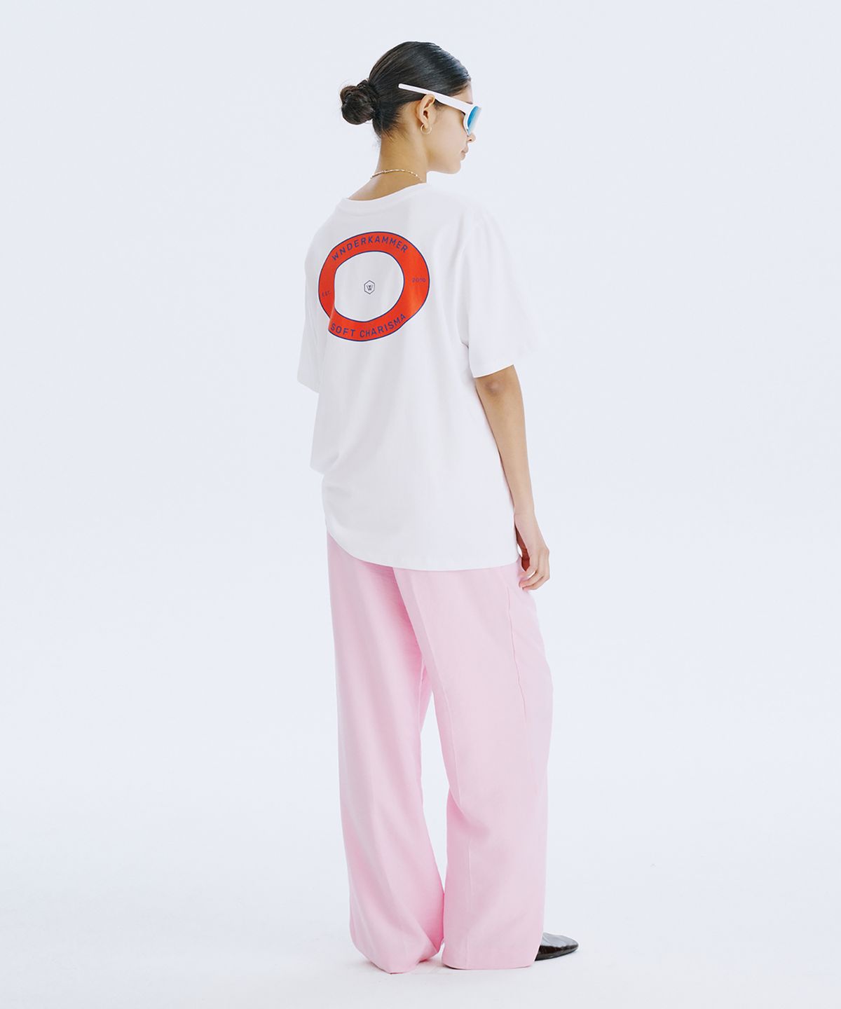 분더캄머(WNDERKAMMER) Round Graphic T_White