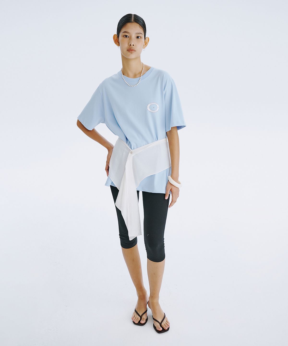 분더캄머(WNDERKAMMER) Round Graphic T_Light Blue