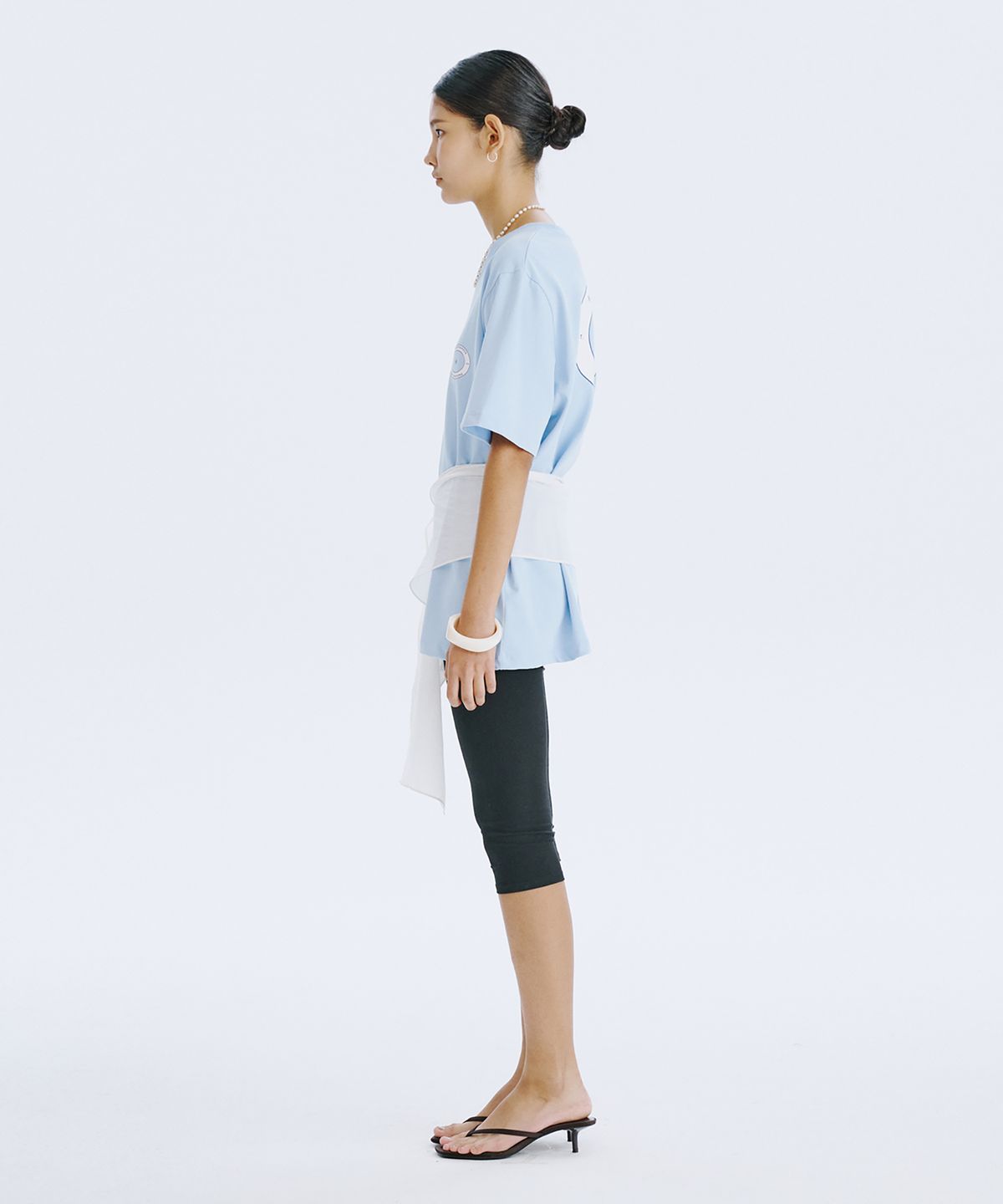 분더캄머(WNDERKAMMER) Round Graphic T_Light Blue