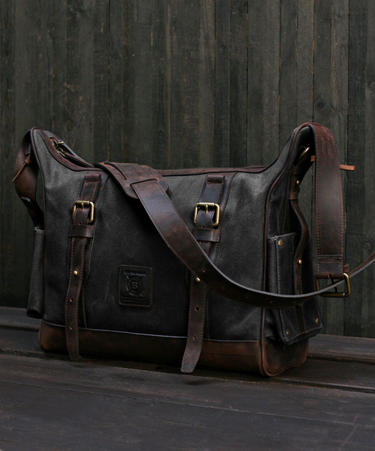 빌포드(BUILFORD) 클래식 호보 메신저백 마론그레이(Marron Grey)