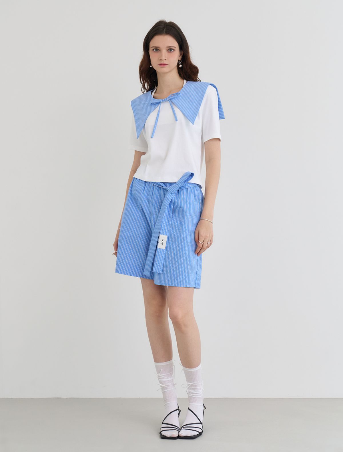 르이엘(LE YIEL) Ribbon Cape Collar_Light Blue 리본 케이프 카라_라이트 블루