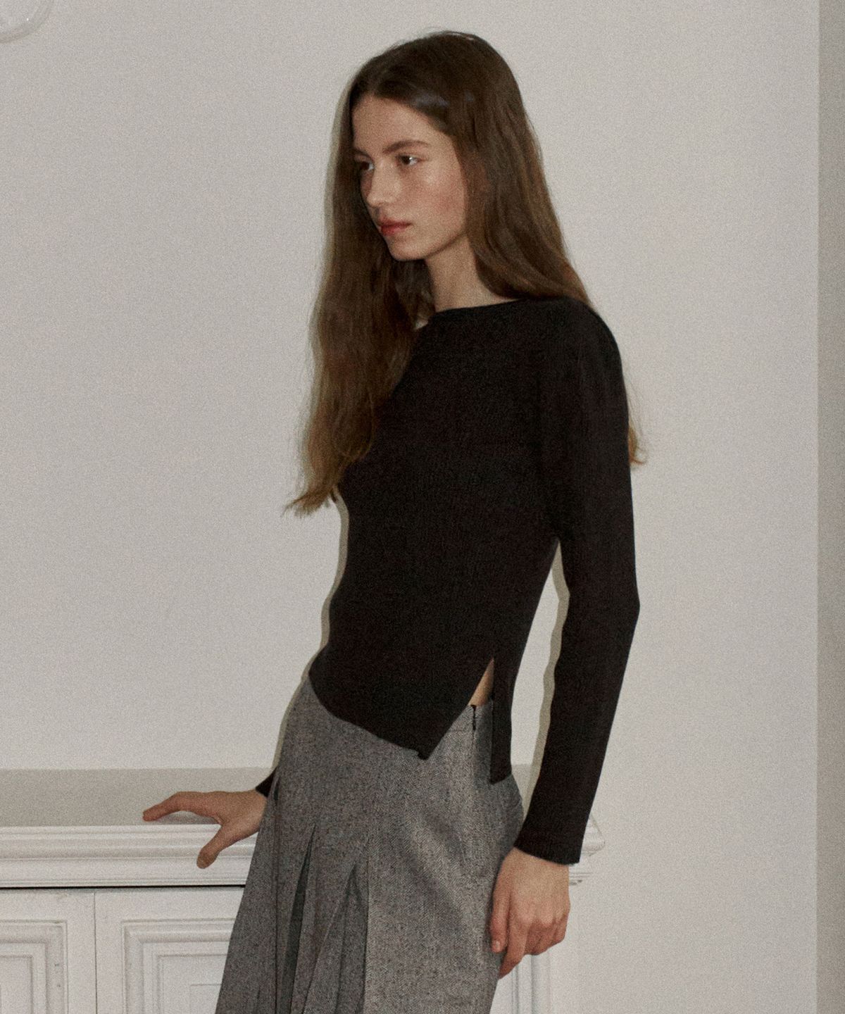 오떼뜨(OCTETTE) BOAT NECK SLIT JERSEY TOP_3COLOR