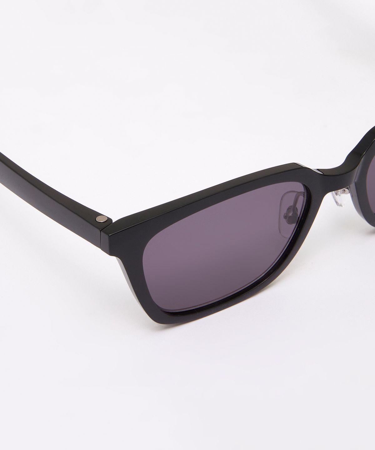 알로아이웨어(ALO EYEWEAR) [Essential] AL3503 0909G 에센셜 블랙 선글라스