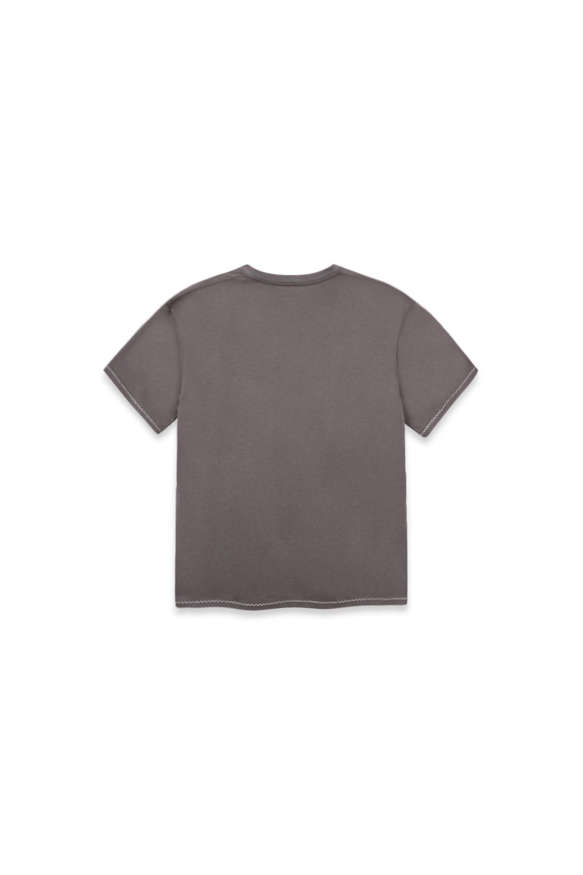 Tシャツ・カットソー [MATINKIM]sticker graphic logo top in charcoal MK2534TS025MCH_2.jpg