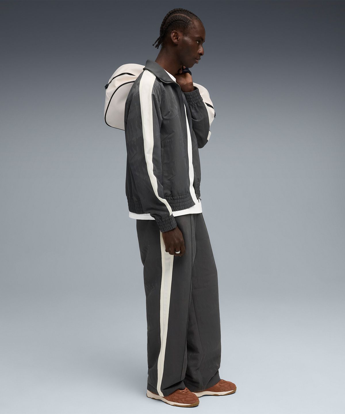 푸마(PUMA) 네버원 VI T7 트랙 팬츠 - 다크그레이 / 632513-44