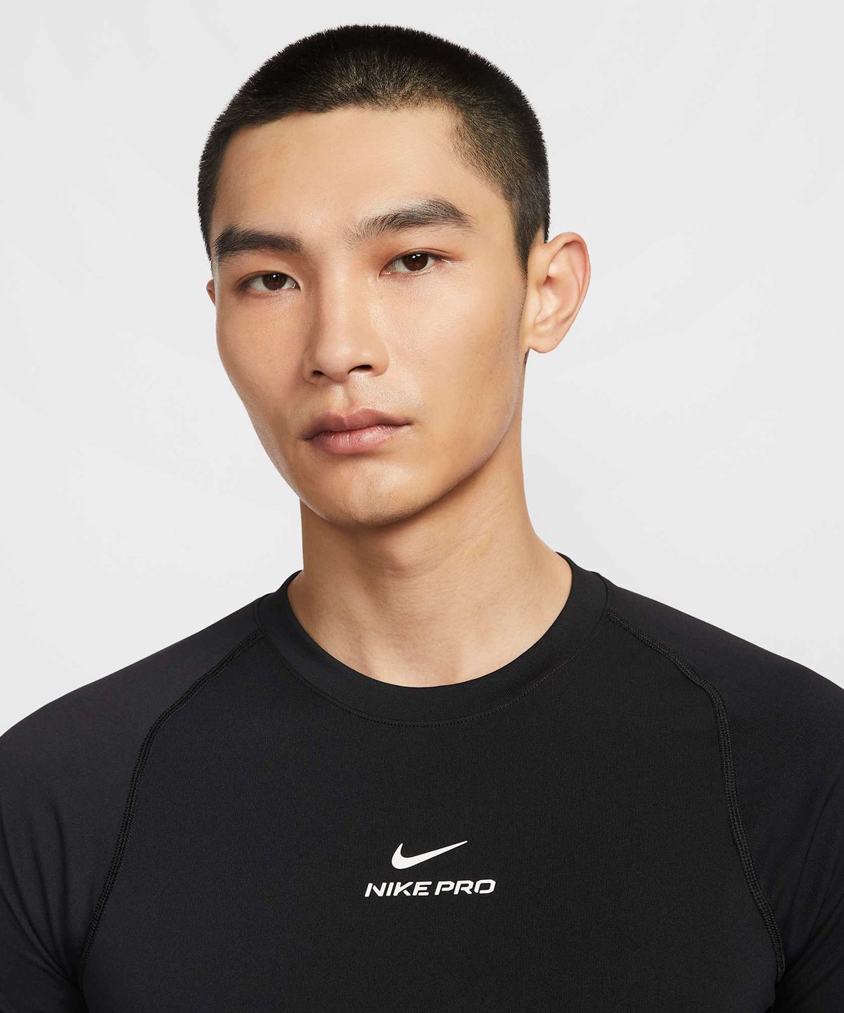 나이키(NIKE) 프로 트레이닝 드라이 핏 반소매 탑 M - 블랙:화이트 / HV0410-010