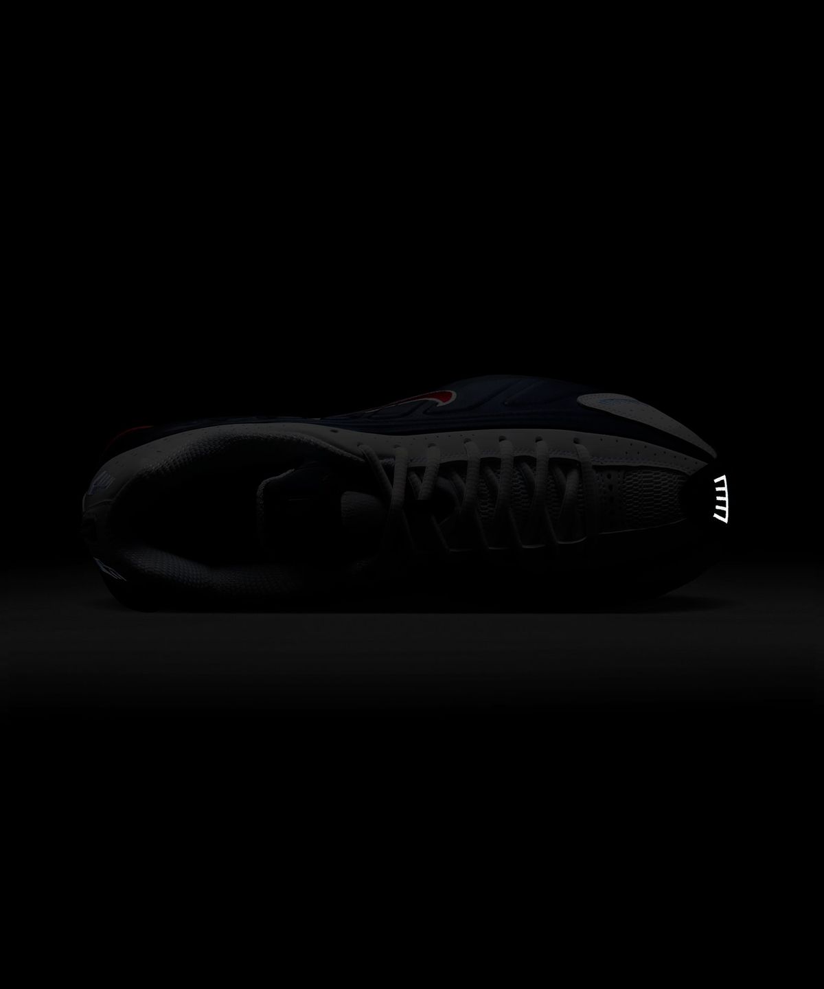 나이키(NIKE) 샥스 R4 M - 미드나이트 네이비:화이트:메탈릭 실버:짐 레드 / HQ1988-400