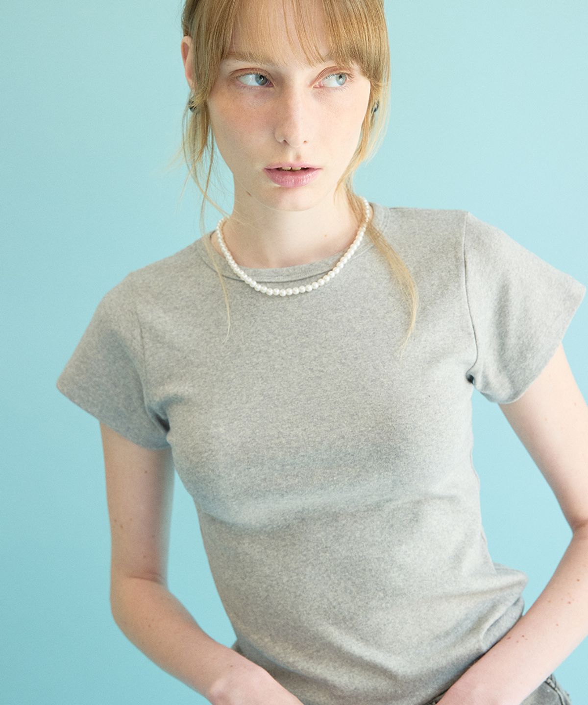 코케트(COQUET) Essential Crewneck T Melange Gray