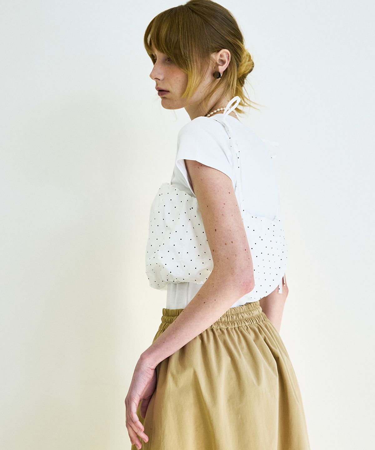 코케트(COQUET) Ribbon Dot Tube Top Ivory