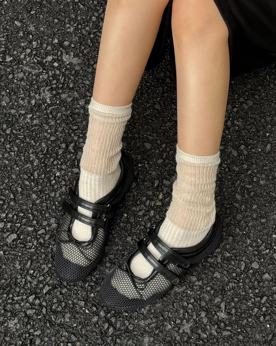 DEINET ♥ DEINET RIBBON MOZZI SHOES IN MESH/追跡付 다이닛(DEINET) DEINET RIBBON MOZZI SHOES IN MESH BLACK