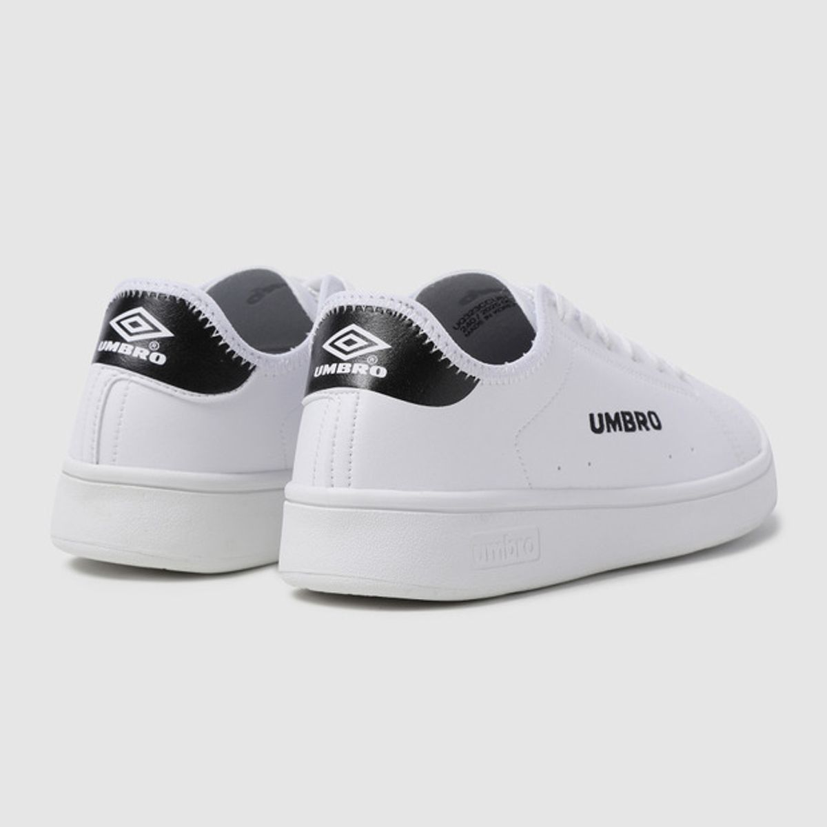 엄브로(UMBRO) WEMBLEY (웸블리) 화이트(UQ323CCU81)