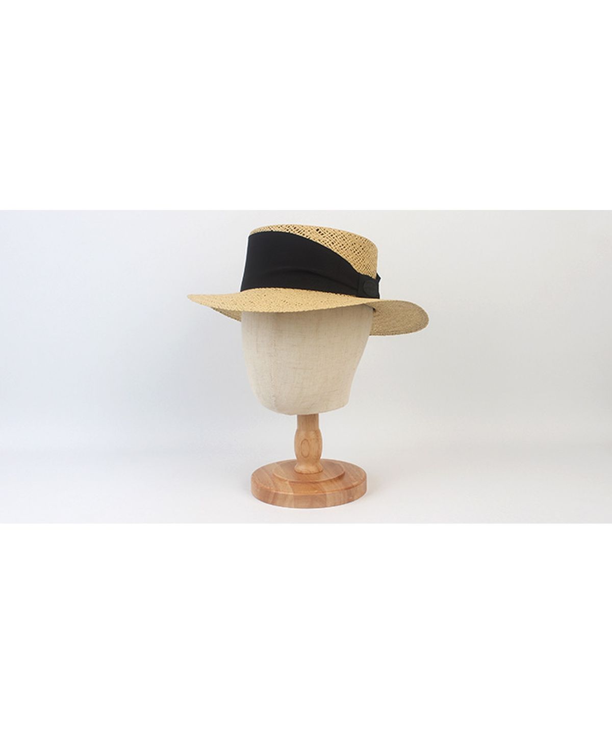 유니버셜 케미스트리(UNIVERSAL CHEMISTRY) Bold Line Beige Panama Hat 파나마햇