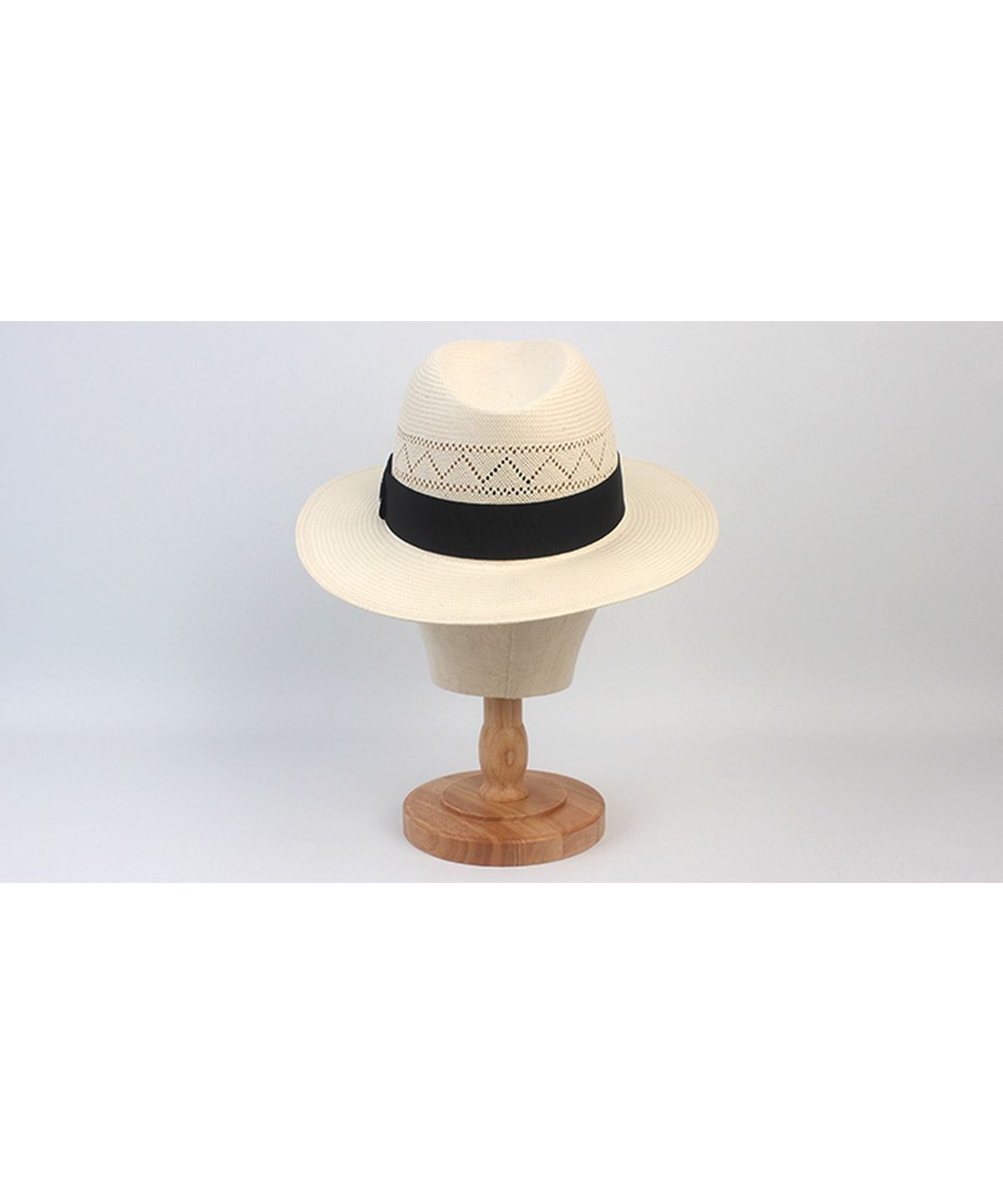 유니버셜 케미스트리(UNIVERSAL CHEMISTRY) Cuba Basic Ivory Fedora 여름페도라
