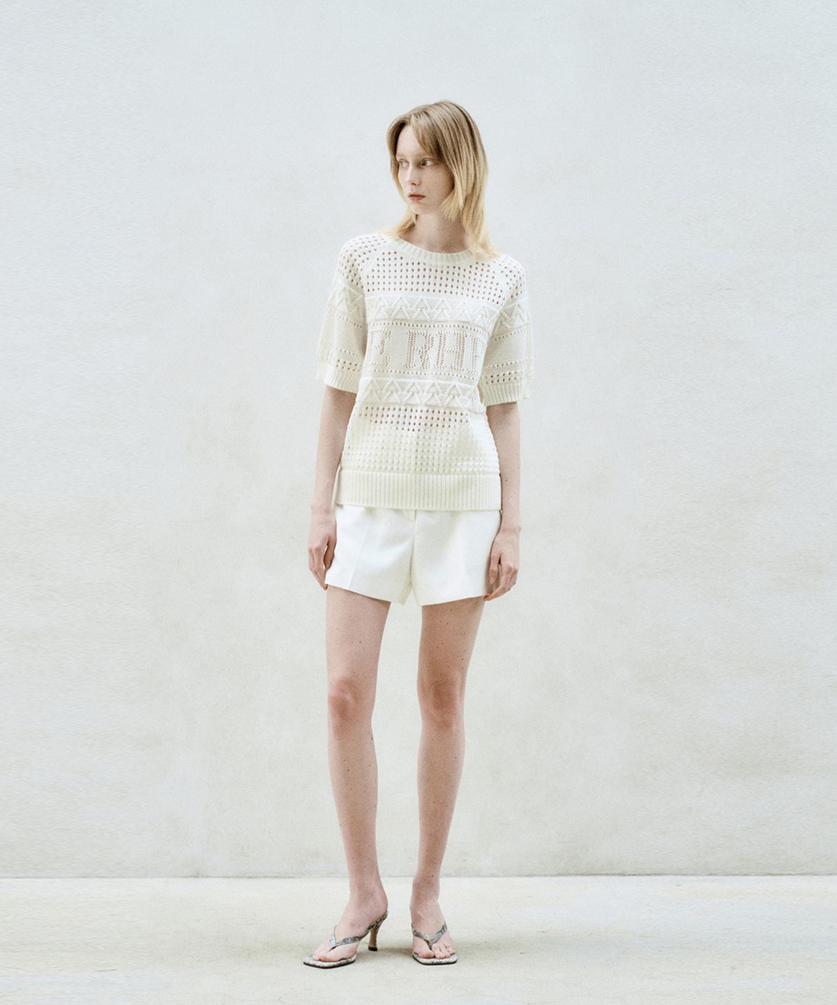 리이(RE RHEE) LINEN BLEND SCASI KNIT TOP IVORY