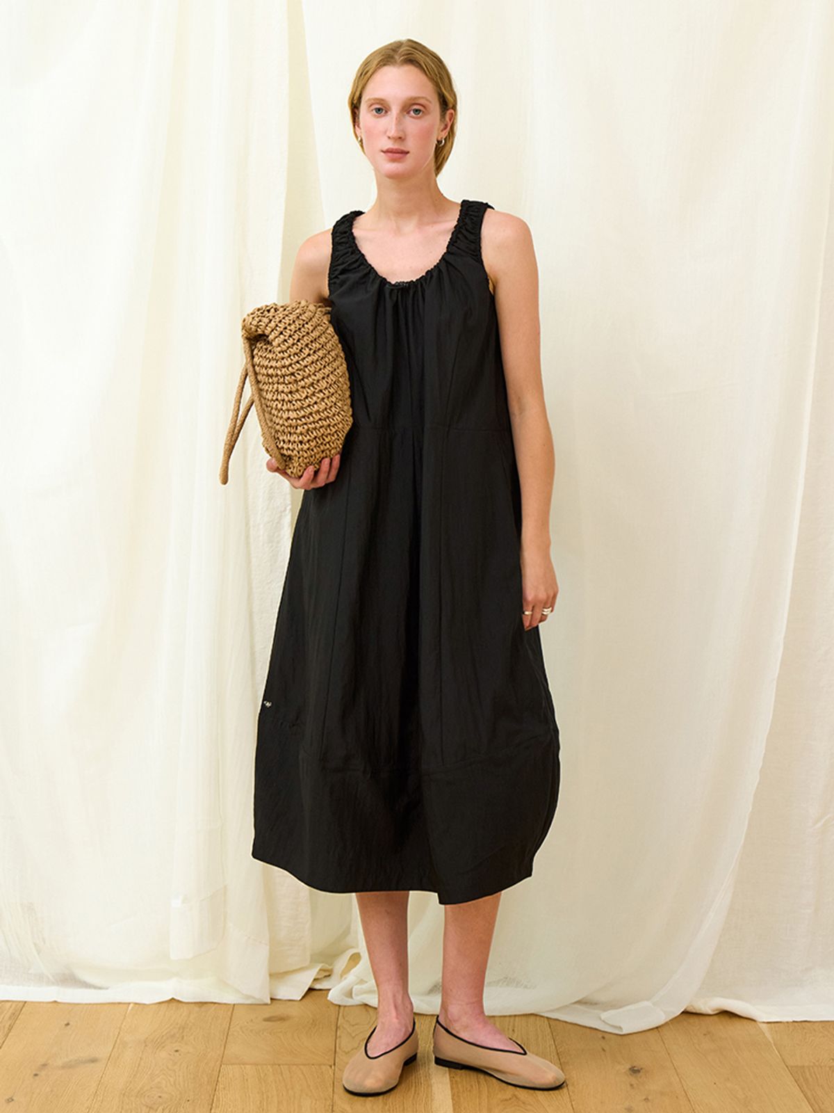 위메농(OUI MAIS NON) Tangerine dress