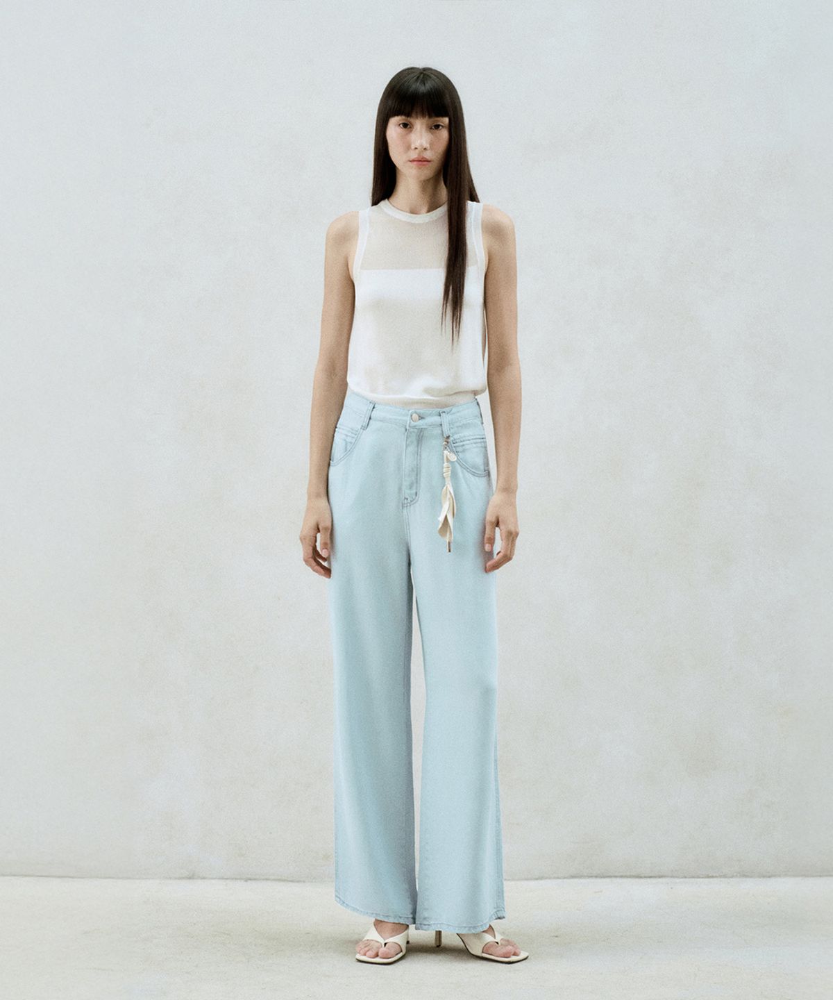 리이(RE RHEE) WIDE LEG DENIM PANTS ICE BLUE
