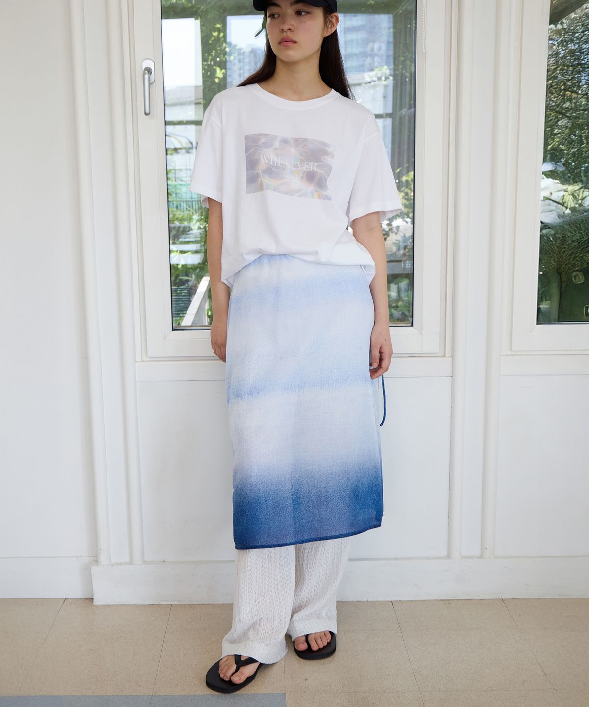 르바(LEVAR) Gradation Layered Skirt - Gradation Navy