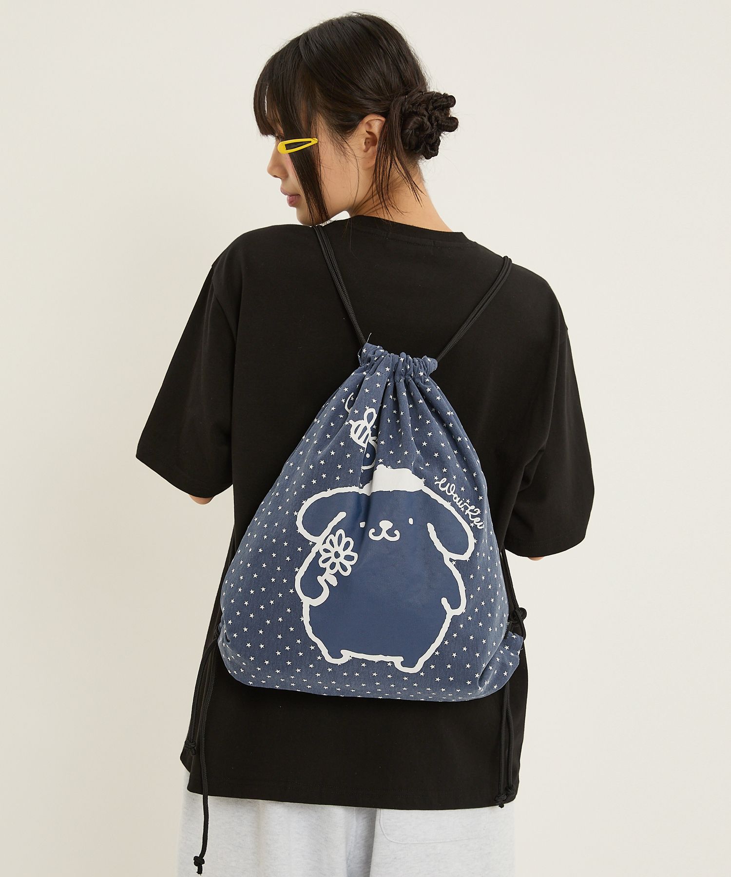 MUSINSA | WAI KEI Pompompurin star string bag navy