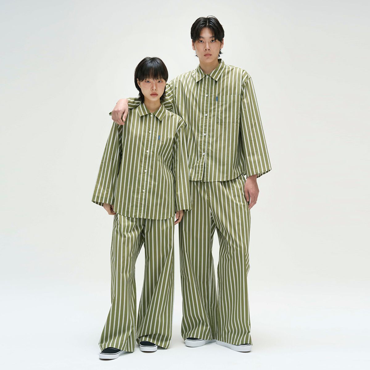 핀카(FINCA) GR103 클래식 홈웨어 파자마 셋업_카키 레이어 스트라이프 2SIZES (선물패키지포함)