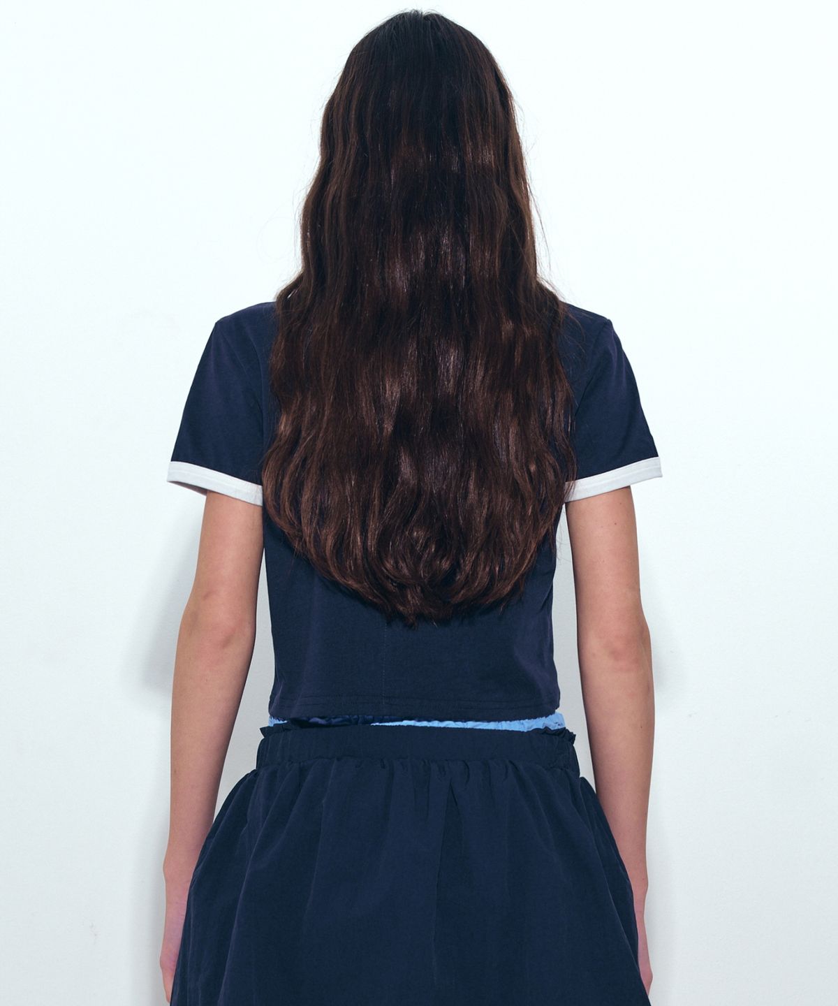 닉앤니콜(NICK&NICOLE) NICOLE PRINTING RINGER CROP TOP_NAVY WHITE