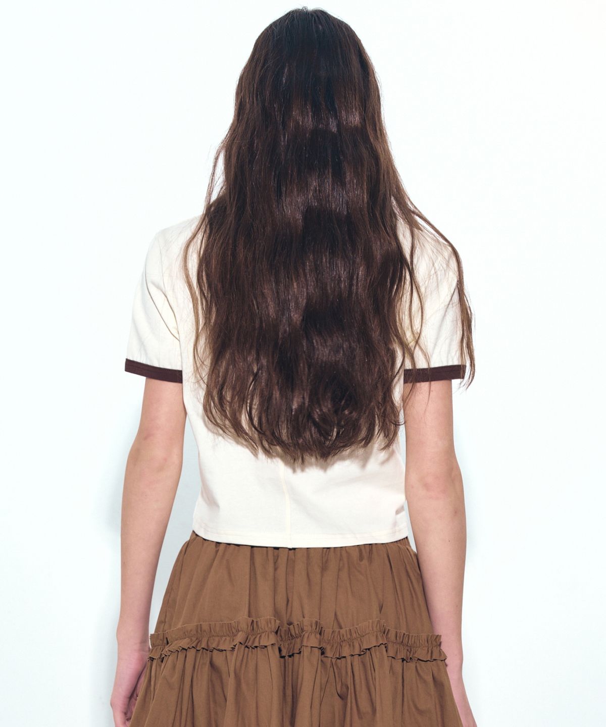 닉앤니콜(NICK&NICOLE) NICOLE PRINTING RINGER CROP TOP_CREAM BROWN