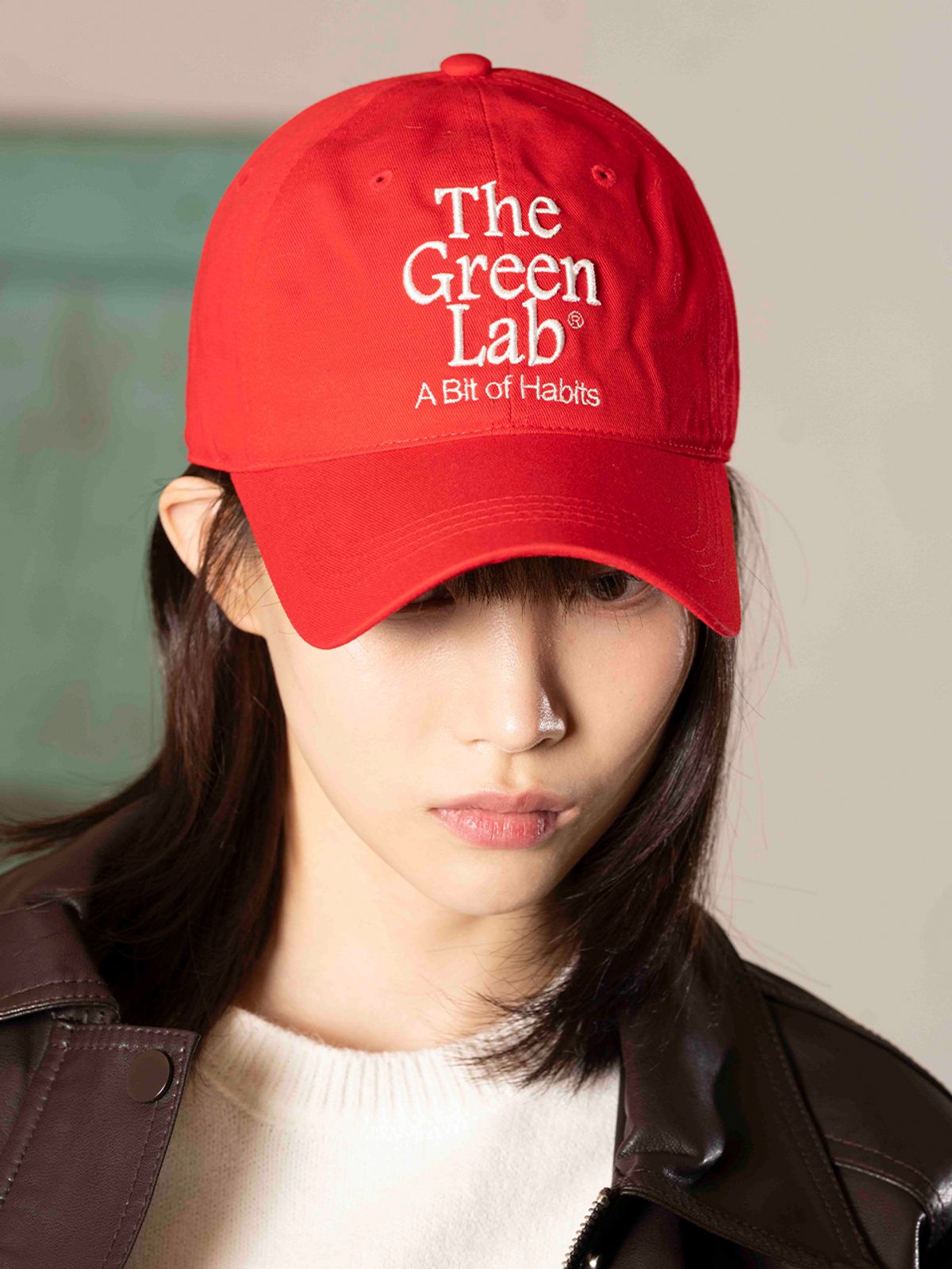 더그린랩(THE GREEN LAB) 더그린랩 자수 워싱 볼캡 [레드]