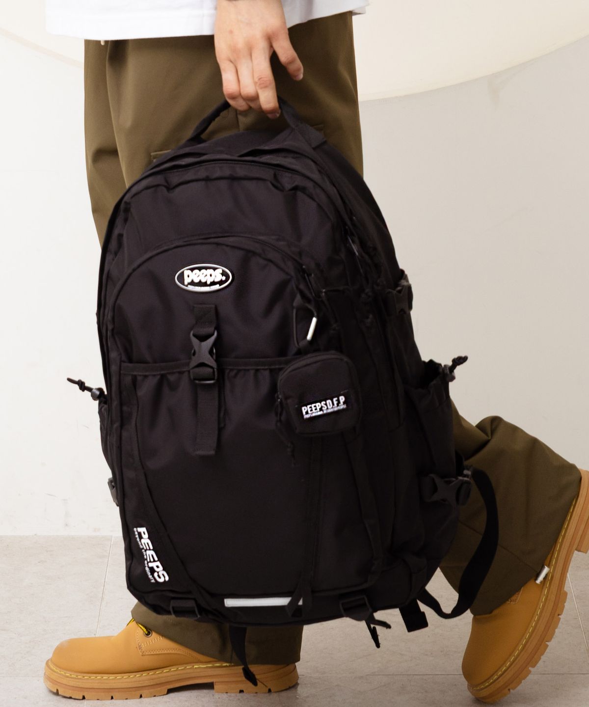 핍스(PEEPS) Edge Run backpack(black)
