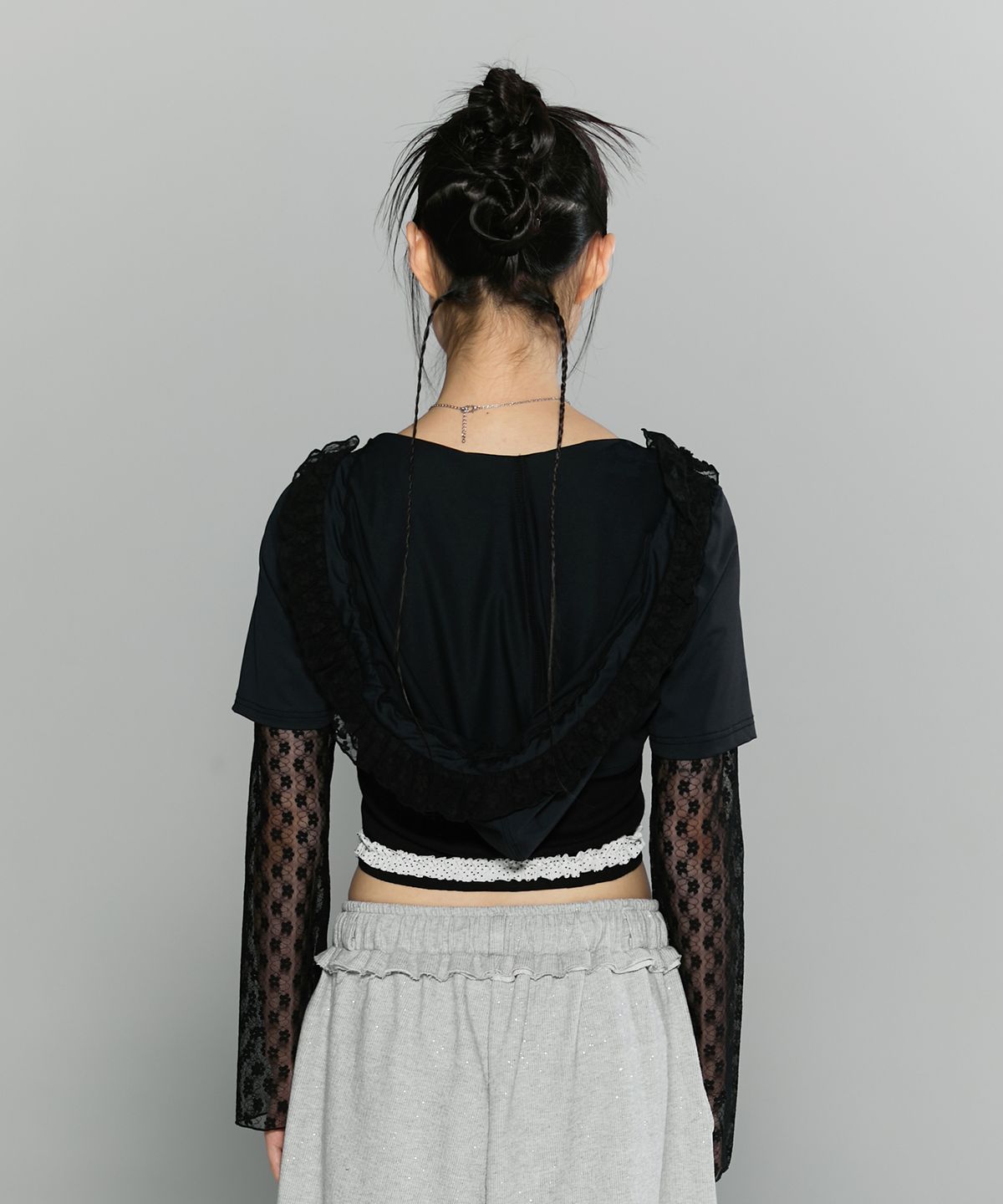 체리퀴리(CHERRYQUIRI) frill layered lace hoody cd - black