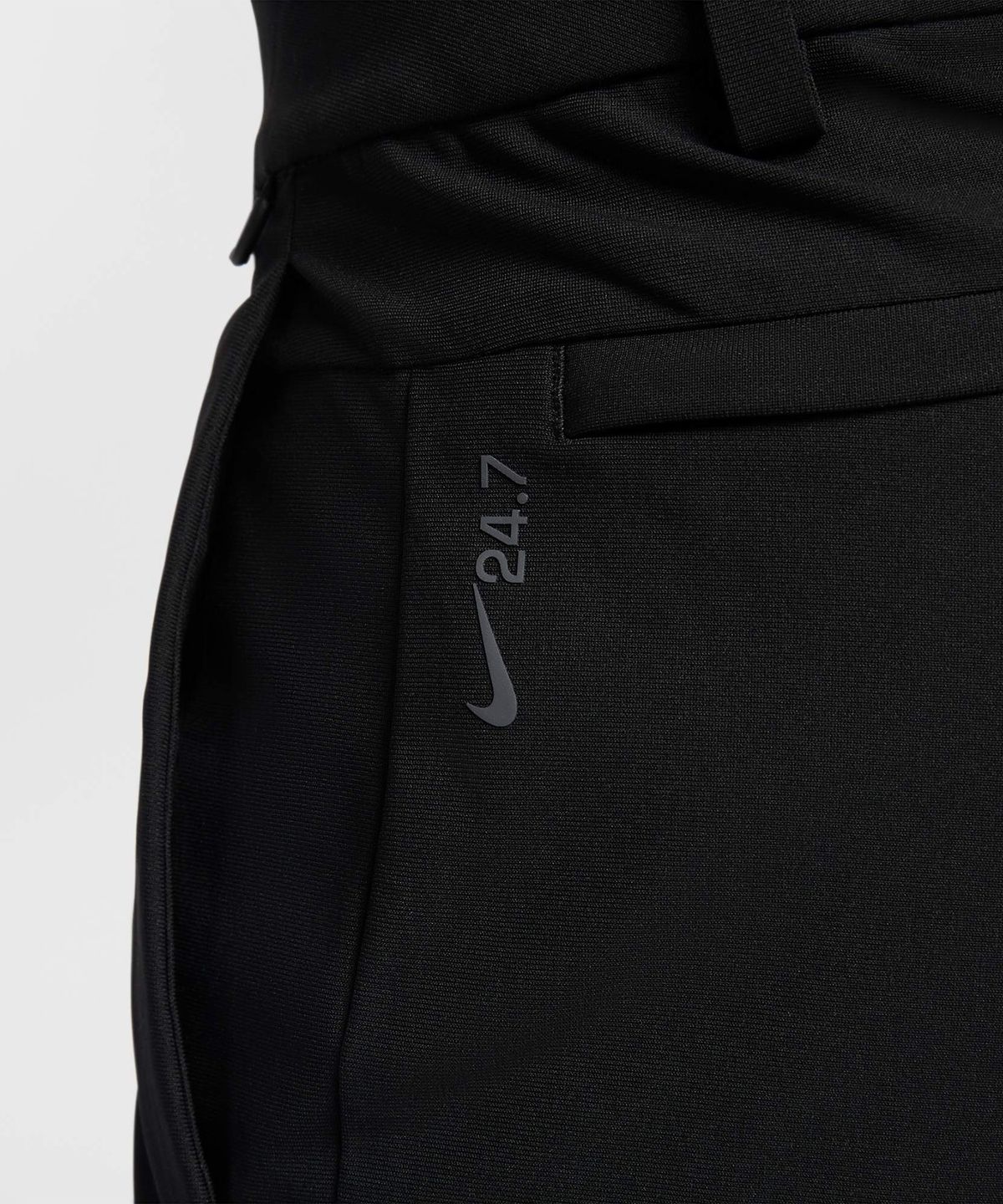 나이키(NIKE) 24.7 퍼펙트스트레치 드라이 핏 레귤러 치노 팬츠 M - 블랙:다크 스모크 그레이 / HQ6922-010