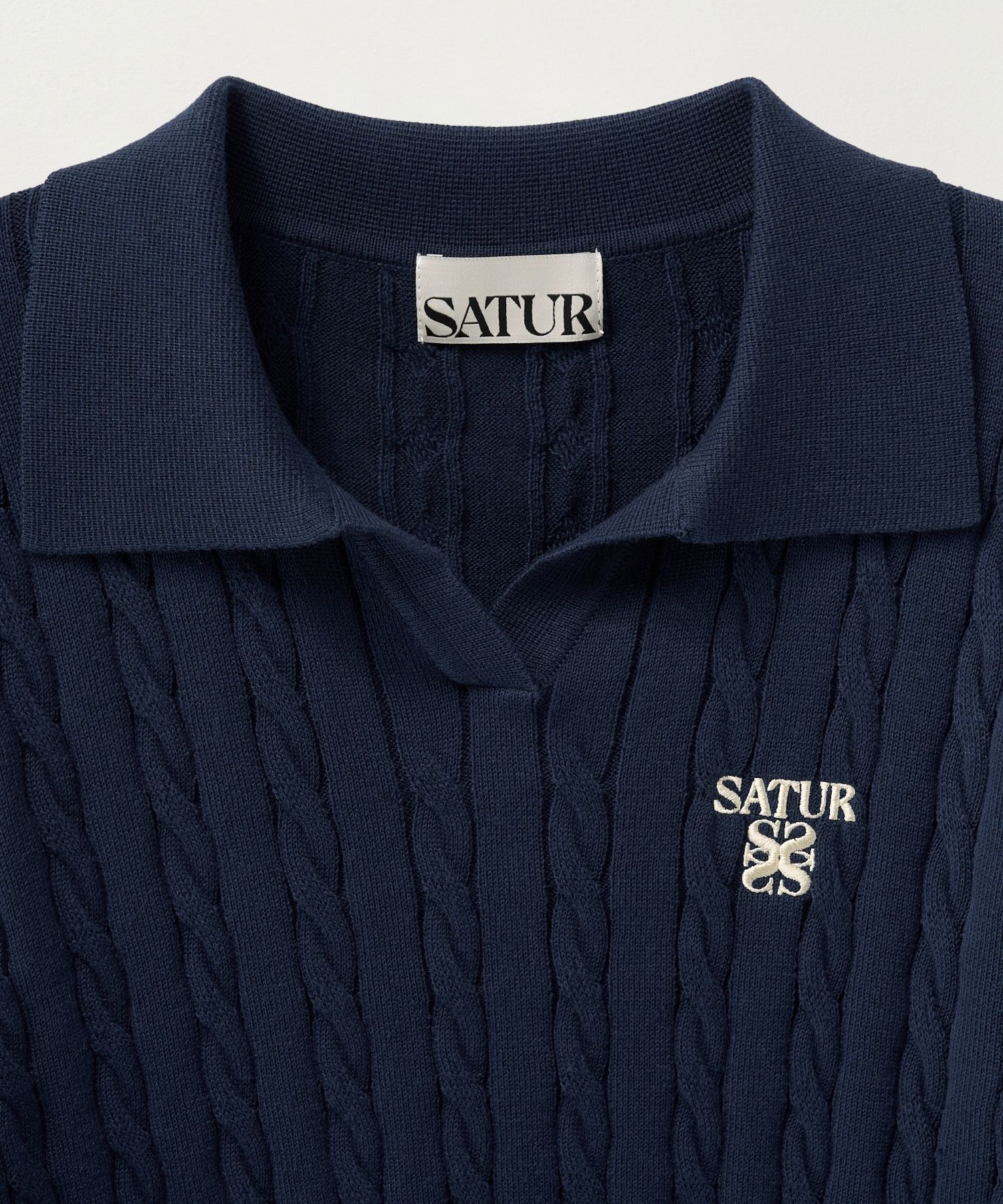 ★人気★【SATUR】★Fes Cable Collar Half Knit Shirt.s★ SATUR | 세터 | 페즈 케이블 칼라 하프 니트 셔츠 리조트 아이보리