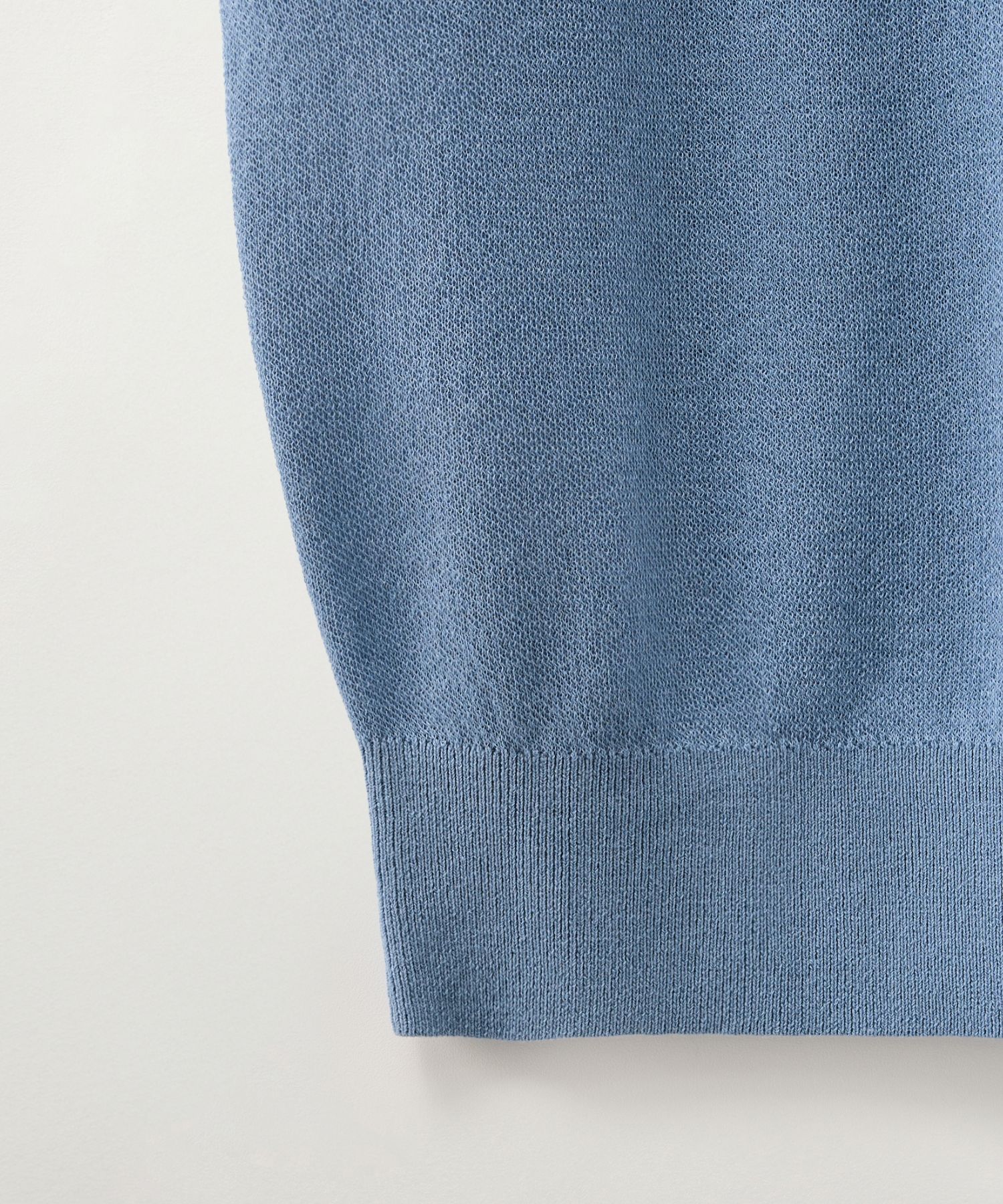 MUSINSA | SATUR (W) Lightweight Crew Neck Half Knit Blue